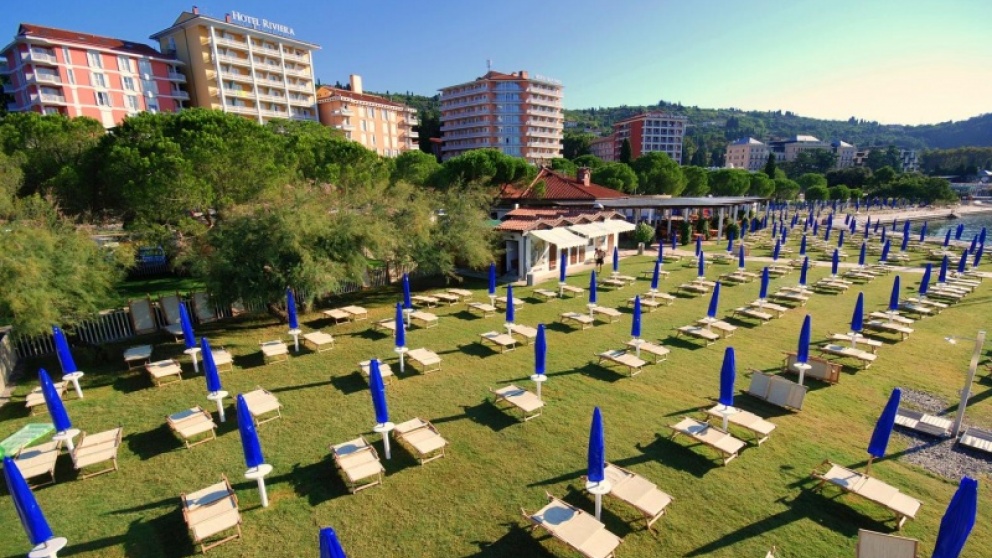 Hotel Apollo Portorož Lifeclass plaža meduza