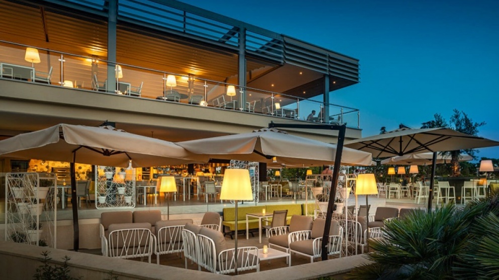 valamar parentino poreč večerna