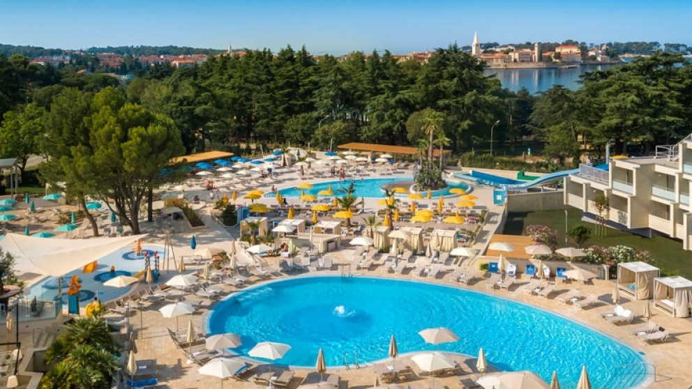 valamar parentino poreč bazeni